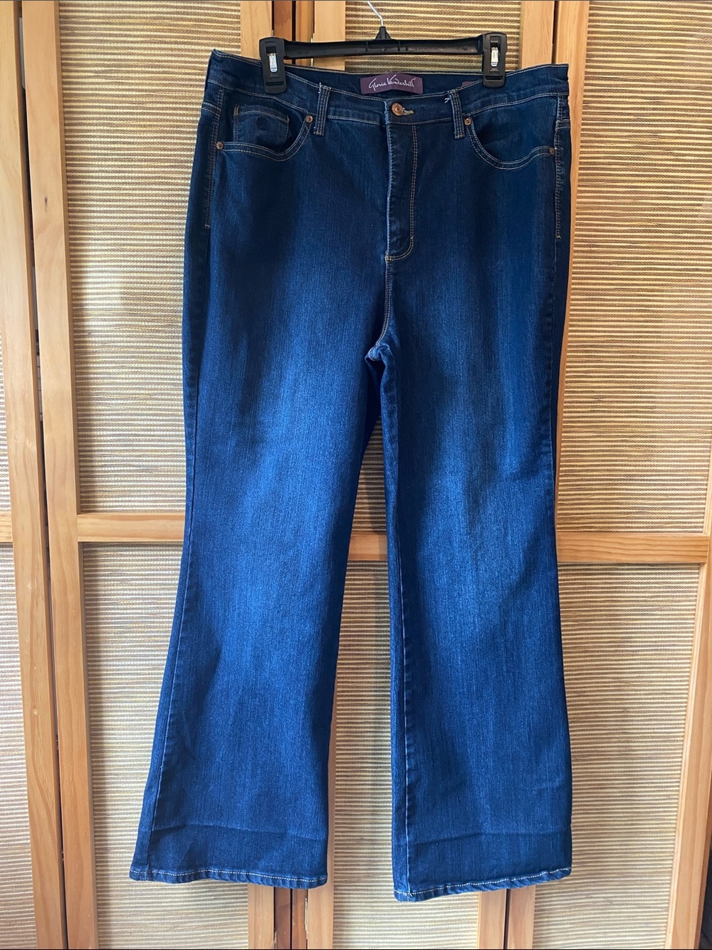 Gloria Vanderbilt Amanda Boot Cut Jeans 16 Regular